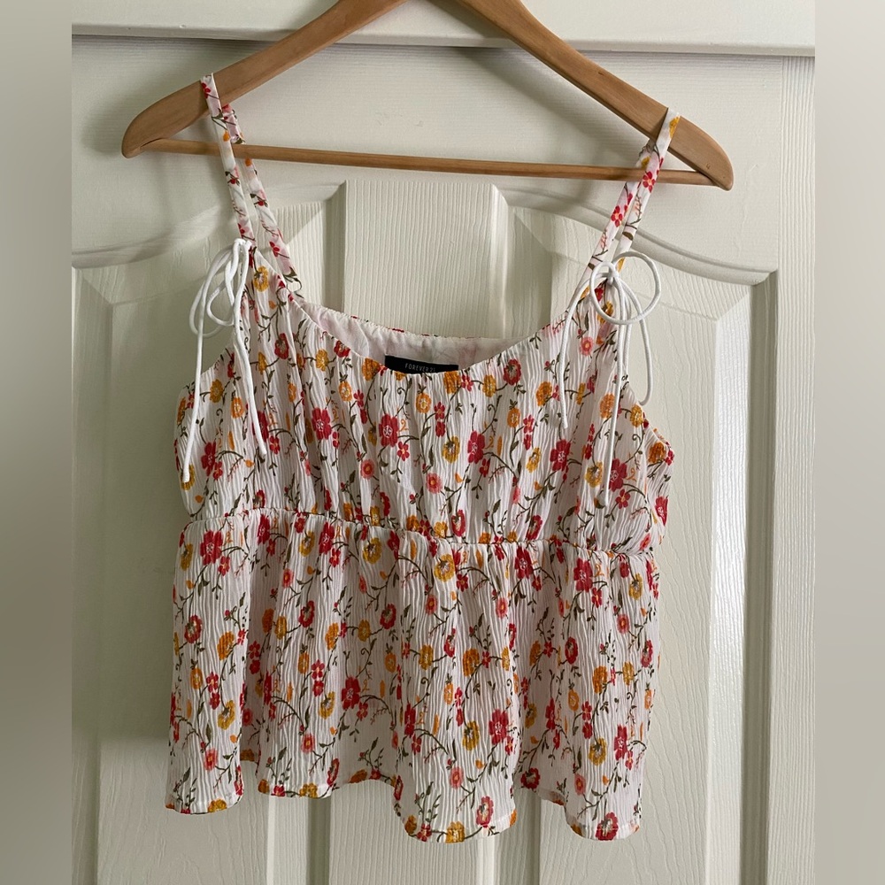 Forever 21 White Floral Tie-Shoulder Smocked Crop Top